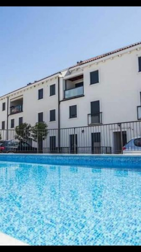 Suny beach apartment with pool